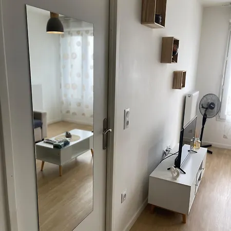 Cosy - Paris - Cdg Airport - Villepinte Expo - Disneyland Paris - Parc Astérix - Rer B Appartamento Le Blanc-Mesnil